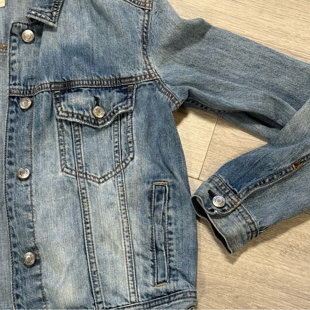 American Eagle Custom Bratz Denim Jacket distressed SZ Small - Picture 4 of 12